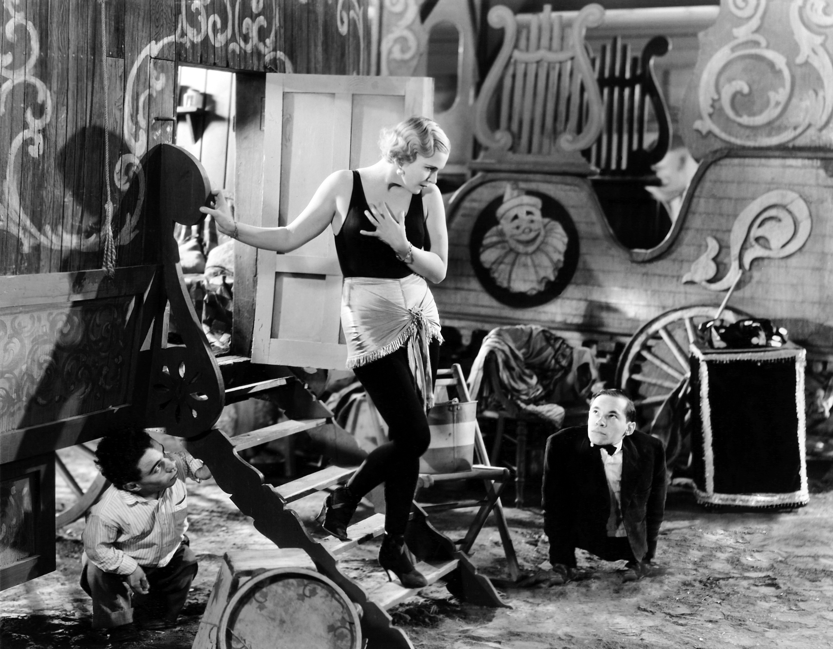 Freaks - Wikipedia